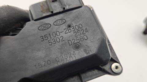 Foto 3ª: Caja Mariposa Kia Carens BASIC 135CV 99KW [G4FD] (2015)