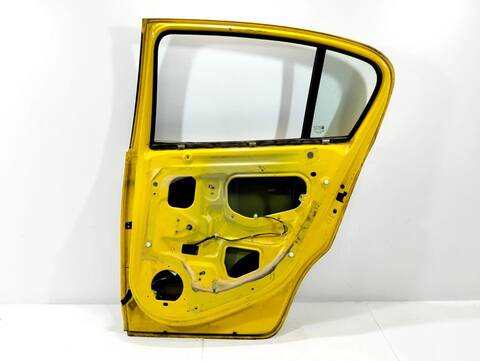 Foto 2ª: Puerta Trasera Derecha Opel Corsa 1.4 16V 101CV (2006)