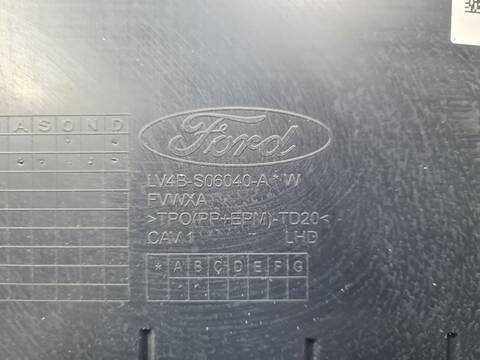 Foto 2ª: Guantera Ford Kuga HYBRID ST-LINE 150CV [YLDC] (2020)