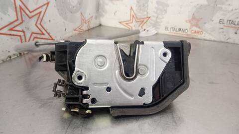 Foto 4ª: Cerradura Puerta Delantera Derecha Bmw Serie 1 114 118D 143CV 105KW [N47D20C] (2012)