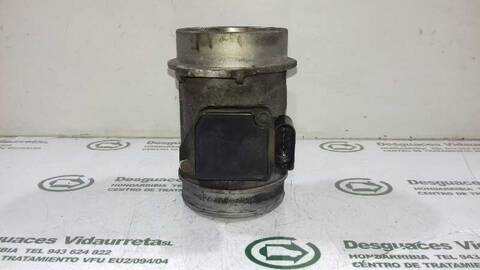 Foto 2ª: Caudalimetro Volkswagen Passat 2.5 V6 TDI 150CV 110KW [AKN] (2002)