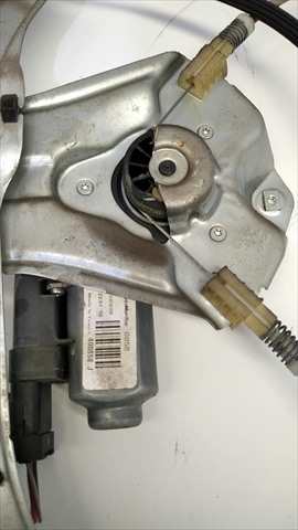 Elevalunas Eléctrico Delantero Izquierdo Renault Clio 1.5 DIESEL