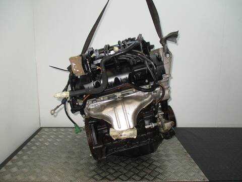 Foto 2ª: Motor Completo Renault Clio VERSION INDEFINIDA (2001)