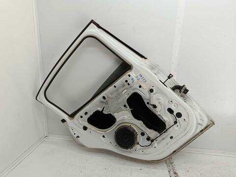 Foto 2ª: Puerta Trasera Izquierda Peugeot 208 STYLE 82CV 60KW [HM01] (2017)