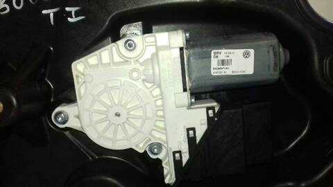 Foto 2ª: Elevalunas Manual Trasero Izquierdo Volkswagen Golf SPORT 105CV 77KW [CAYC] (2010)