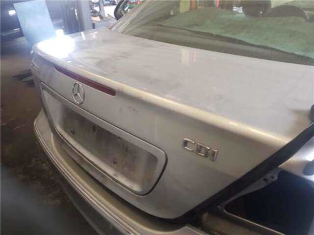 Foto 3ª: Maletero Mercedes Clase C 160 2.2 200 CDI (203.004) [2.2 LTR. - 85 KW CDI CAT] [OM 611.962]