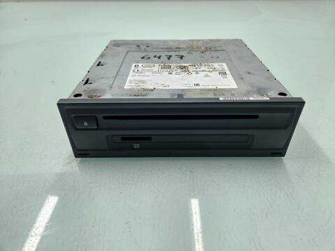 Sistema GPS Volkswagen Golf SPORT R-LINE 150CV 110KW