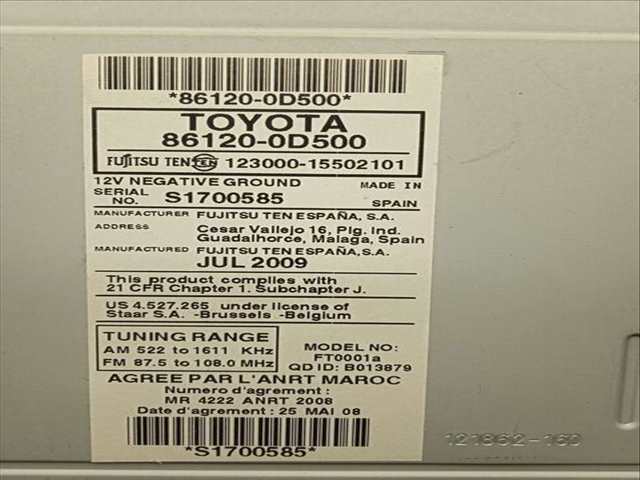 Foto 2ª: Sistema Audio Radio CD Toyota Yaris 1.4 TD CAT 90CV 66KW (2009)