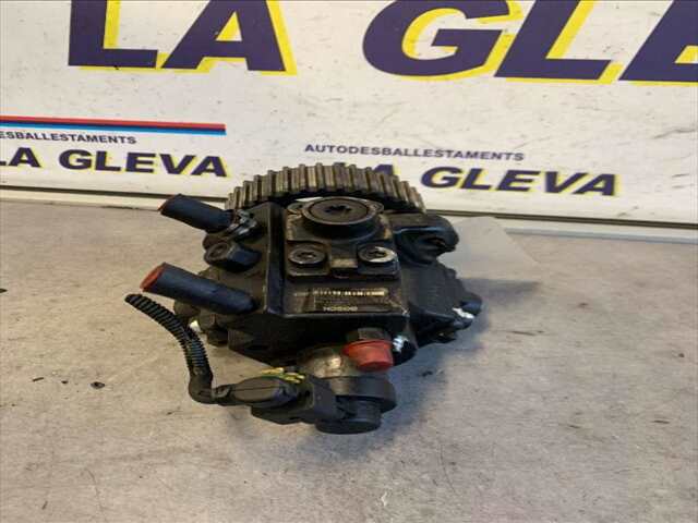 Foto 2ª: Bomba Inyeccion Saab 9-3 1.9 CDTI 150CV SPORT/CABRIO 9440 YS3F) DESDE 06/2002 [Z19DTR] (2009)