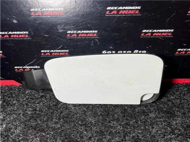 Foto 2ª: Tapa Exterior Combustible Citroen Jumpy 1.6 CONFORT M [1 6 LTR. - 85 KW BLUE-HDI FAP] 116CV FURGON [BHX / DV6FCU]