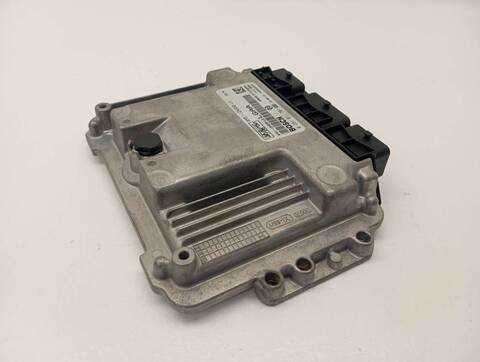 Foto 3ª: Centralita Motor ECU Ford Focus TREND 90CV 66KW [HHDA] (2010)