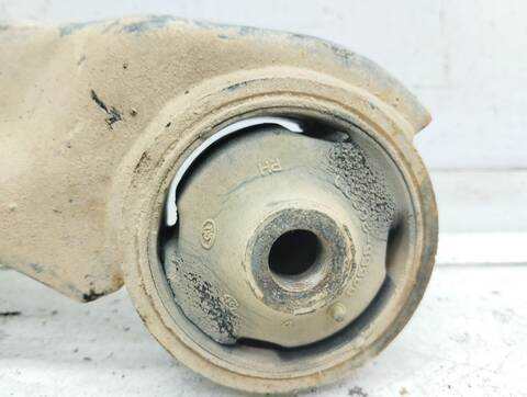 Foto 3ª: Brazo Suspension Delantero Derecho Hyundai Santa Fe 2.0 GLS CRDI 113CV 83KW [D4EA] (2002)