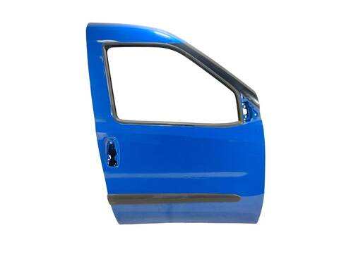 Foto 3ª: Puerta Delantera Derecha Fiat Doblo ACTIVE 1 16V JTD CAT 90CV [263A2000] (2010)