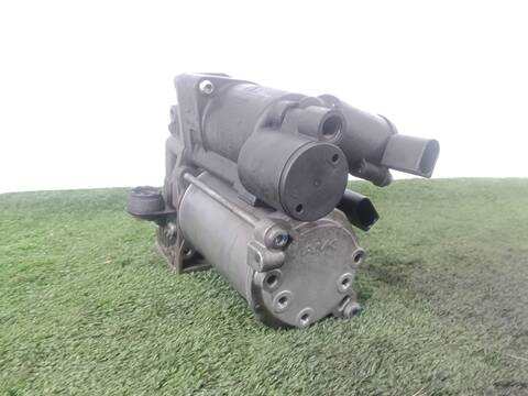 Foto 2ª: Bomba de Suspension Mercedes Clase R 280 R 320 CDI 4-MATIC 251.022 251.122) 224CV 165KW [OM 642.950] (2006)