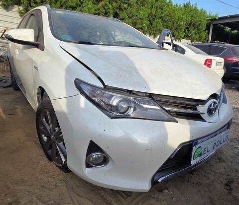 Mangueta Delantera Izquierda Toyota Auris HYBRID ACTIVE 136CV 100KW