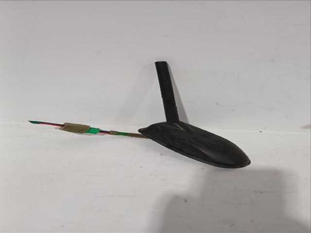 Foto 2ª: Antena Kia Stonic 1.0 T-GDI 101CV [G3LC G3LE] (2017)