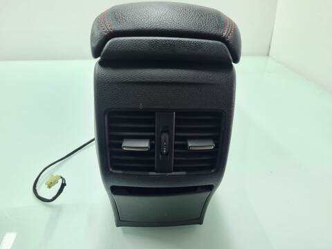 Foto 2ª: Consola Central Mercedes Clase A 140 A 45 AMG 4-MATIC 176.052) 381CV 280KW [133980] (2017)
