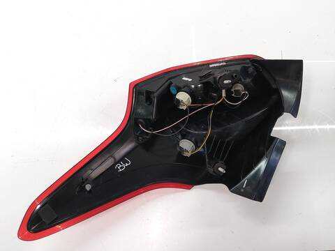 Foto 3ª: Piloto Trasero Izquierdo Ford Focus 10FD0X 125 CV 92KW [M1DD]