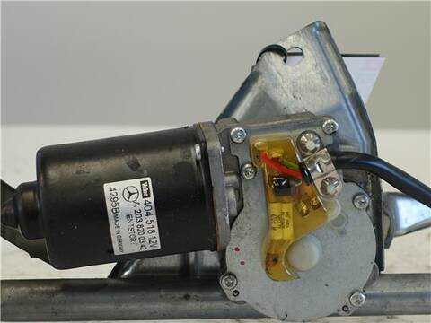 Foto 2ª: Motor Limpia Delantero Mercedes Clase C 160 2.2 C 200 CDI LA) 203.707) COUPE 122CV 90KW [OM 646.962] (2005)