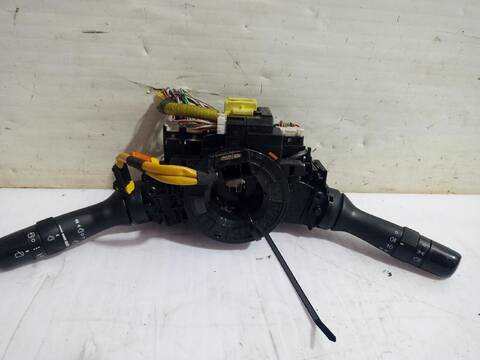 Foto 2ª: Mando Multifuncion Toyota Prius BASIS AUT. 78CV [1NZFXE] (2003)