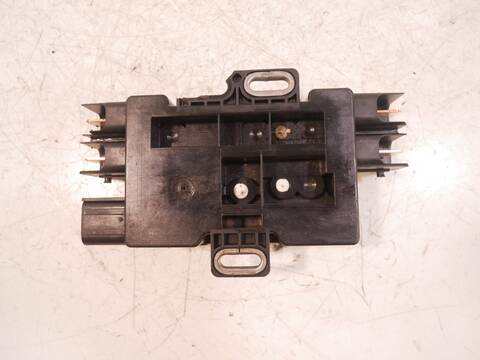 Foto 2ª: Centralita Check Control Land Rover Range 300 - 351 CV [DT306 AJ20D6] (2021)