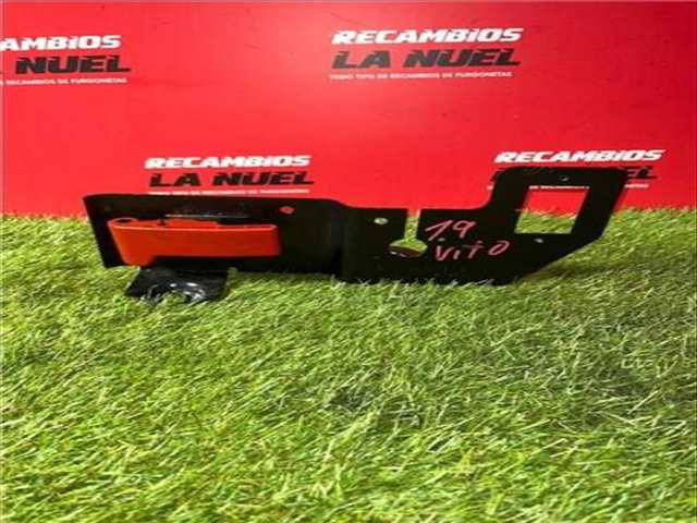 Cerradura Capot Mercedes Vito 109/111 CDI WORKER COMPACTA CDI CAT 114CV 84KW FURGON