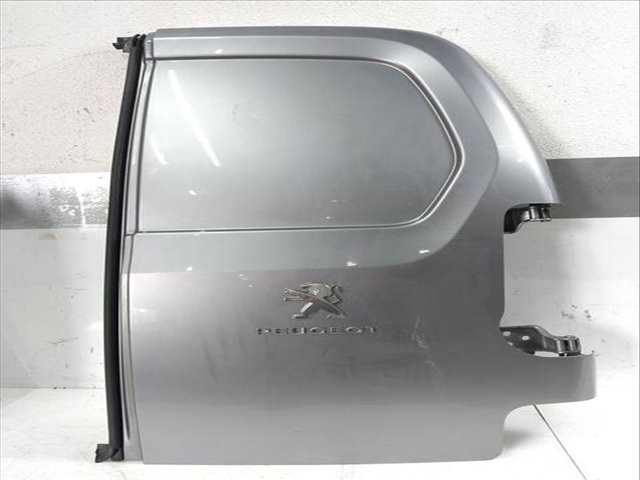 Foto 3ª: Puerta Trasera Derecha Peugeot Partner 102 CV 75KW [YHT DV5RCF YH01] (2023)