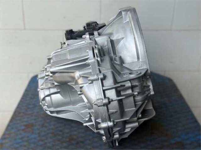 Foto 2ª: Caja Cambios Nissan NV400 2.3 L3H1 3.5T [2.3 LTR. - 100 KW DCI DIESEL CAT]