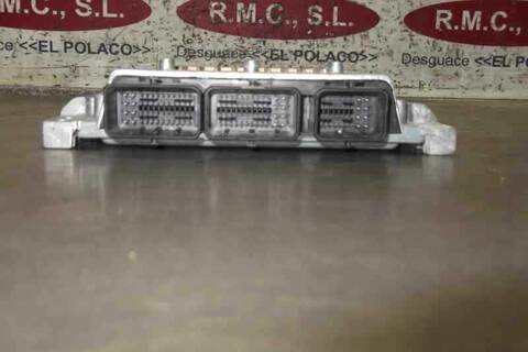 Foto 3ª: Centralita Motor ECU Ford Focus TITANIUM 116CV 85KW [KKDA] (2008)