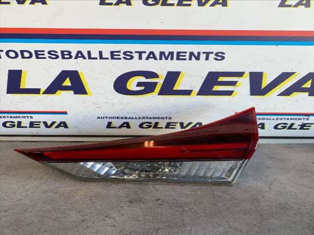 Piloto Portón Derecho Toyota Auris 1.8 16V HIBRID99CV - 136CV TOTAL 0CV