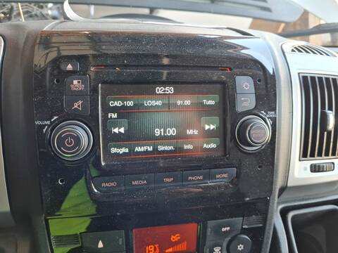 Foto 1ª: Pantalla Multifuncion Fiat Ducato 130 RS 4035 MM) L4H2) 131CV 96KW FURGON [F1AGL411D] (2018)