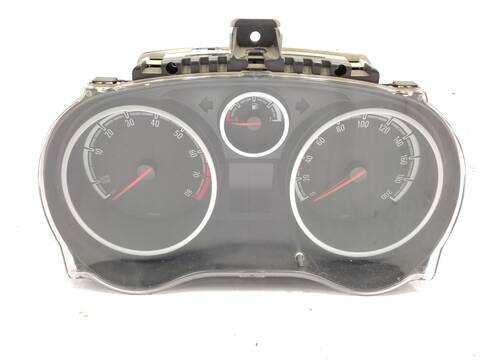 Foto 1ª: Cuadro de Instrumentos Opel Corsa 1.2 L08 L68) 86CV 63KW [A12XER] (2012)