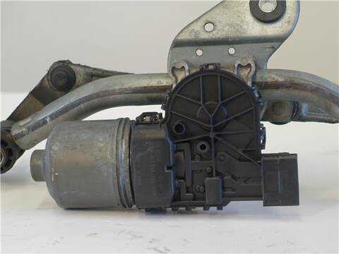 Foto 2ª: Motor Limpia Delantero Renault Twingo 1.2 16V CN0A) 76CV 56KW [D4F J7] (2011)
