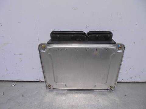 Foto 2ª: Centralita Motor ECU Audi A4 1.9 TDI 96KW) BERLINA 130CV [AWX] (2001)