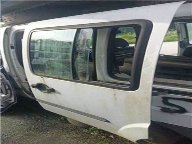 Puerta Lateral Corredera Izquierda Fiat Doblo 1.9 JTD 105CV 77KW 223A6000