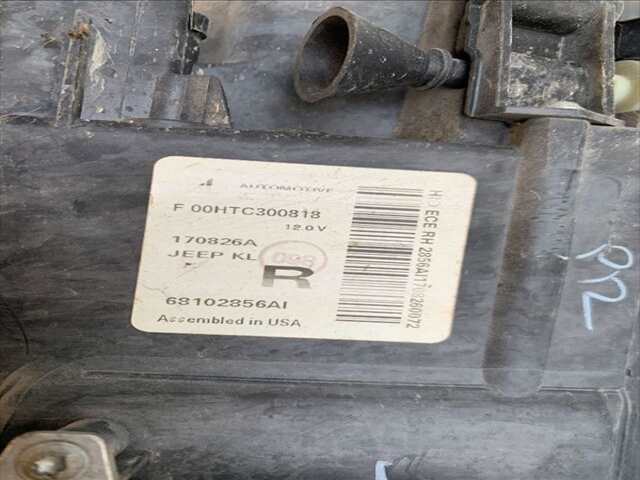 Foto 2ª: Faro Derecho Jeep Cherokee 2.2 CRDI200CV [LAU61 (EBV)] (2018)