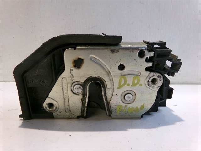 Foto 3ª: Cerradura Puerta Delantera Derecha Bmw Serie 1 120 2.0 D E82 COUPE 2007-2013 [N47D20C] (2009)