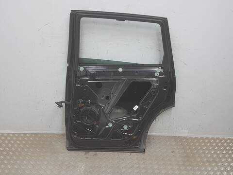 Foto 3ª: Puerta Trasera Derecha Audi Q7 4.2 TDI V8 AMBIENTE QUATTRO (2007)
