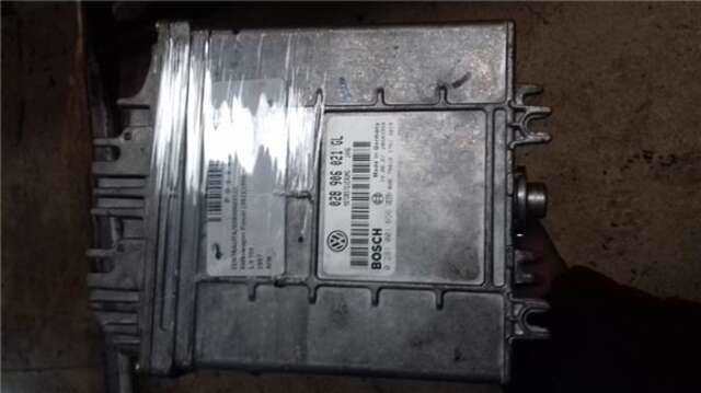 Centralita Motor ECU Volkswagen Passat 1.9 TDI