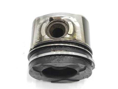 Foto 2ª: Pistones Peugeot 207 1.6 16V HDI 90CV [9HX] (2006)