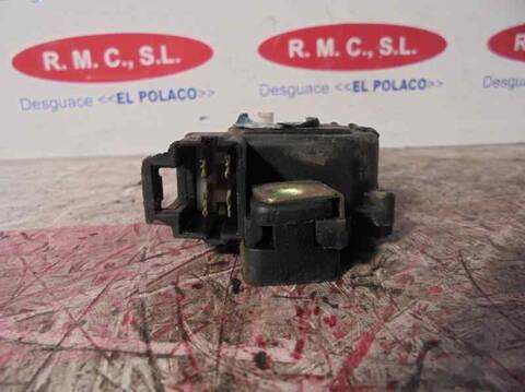 Foto 2ª: Cerradura Puerta Trasera Izquierda Hyundai Elantra 141CV 104KW [DJY] (1998)