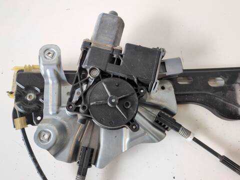 Foto 2ª: Elevalunas Eléctrico Delantero Izquierdo Opel Astra A17DTR BERLINA (2012)