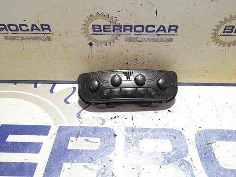 Mando Climatizador Mercedes Clase C 160 2.2 CDI CAT 143CV