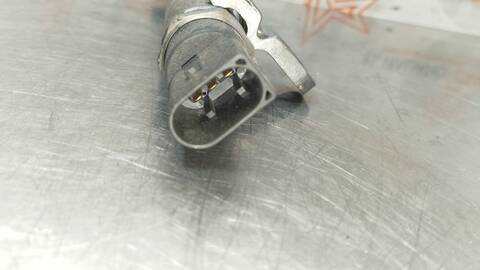 Foto 3ª: Rampa Inyectora Mercedes Clase ML 300 3.0 CDI W164) 224CV 165KW AUT. OM642 (2005)