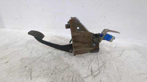 Foto 2ª: Pedal Embrague Dacia Sandero 1.5 DCI 90CV [K9K 612 K9K 626] (2012)