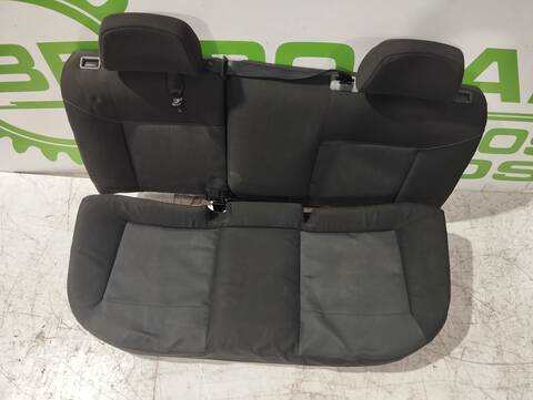Asientos Traseros Opel Astra ESSENTIA BERLINA 90CV 66KW