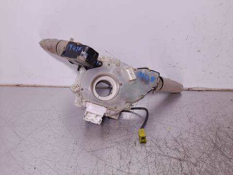 Foto 3ª: Mando Multifuncion Nissan Micra 25 ANIVERSARIO 80CV 59KW [CR12] (2007)