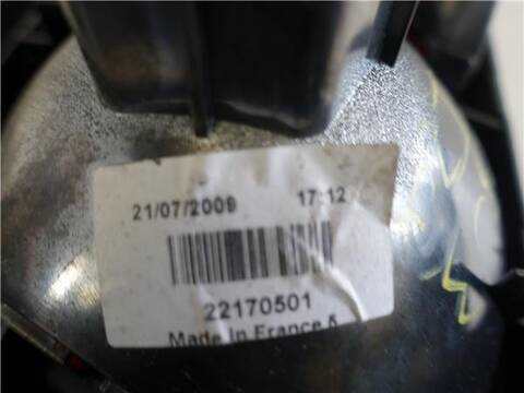 Foto 3ª: Piloto Trasero Izquierdo Peugeot 405 1.9 EMBASSY TURBO D BERLINA 92CV 68KW [D8A] (1992)