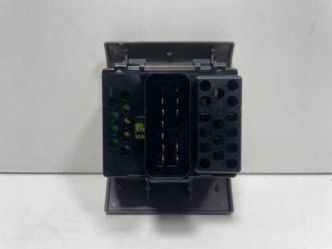 Foto 3ª: Botonera Elevalunas Chrysler PT Cruiser G 2 OL 9 (2001)