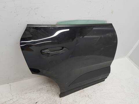 Foto 2ª: Puerta Trasera Derecha Porsche Macan VERSION INDEFINIDA